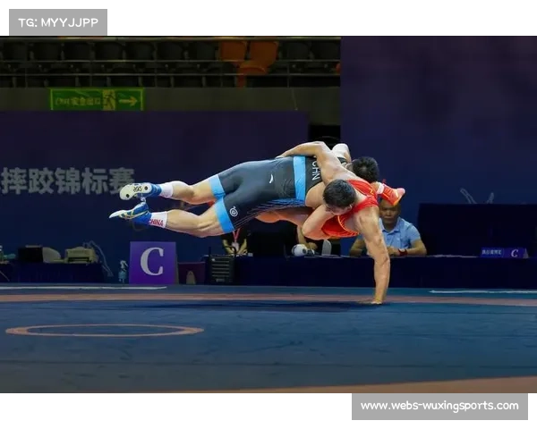全国U15自由式摔跤75公斤级吴炜暄为福建摘银创历史性突破
